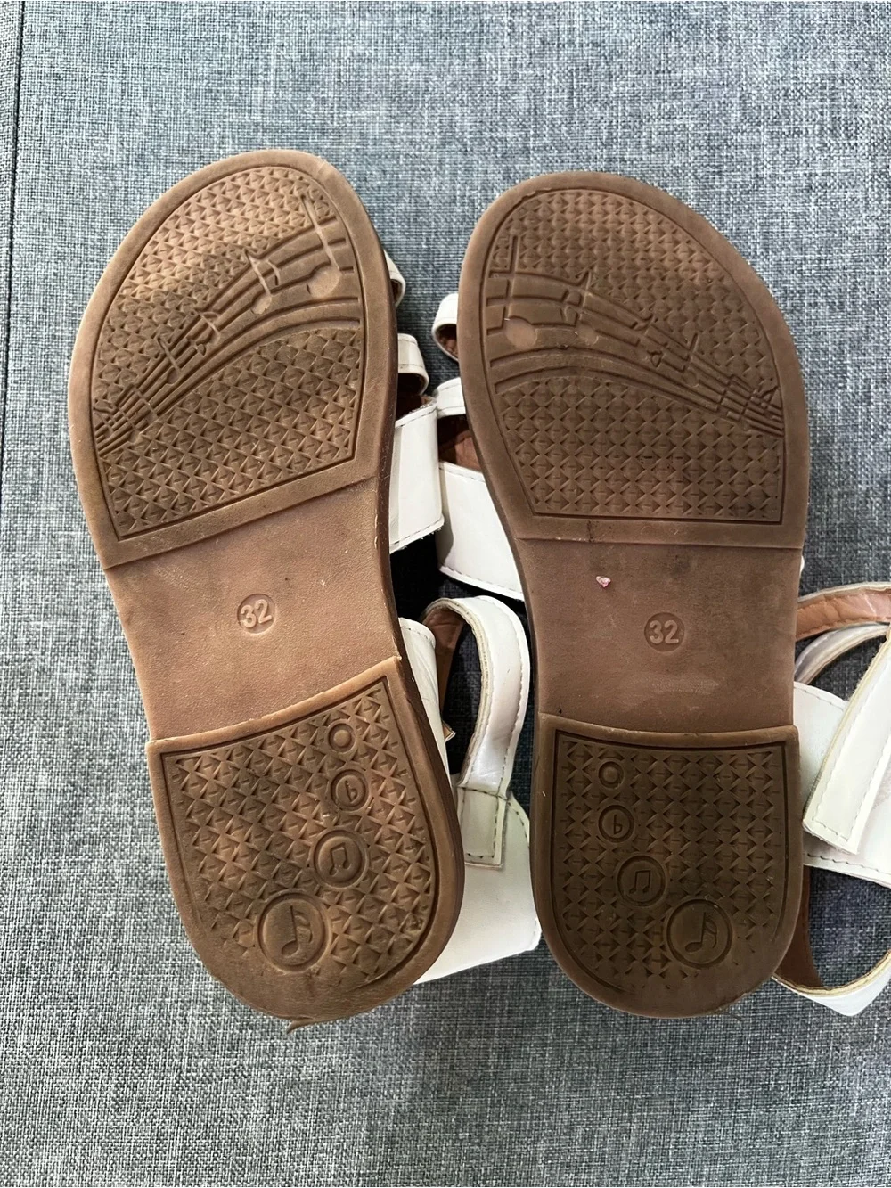 Girls Velcro white strappy sandals